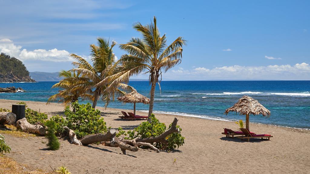 Friendly Beach Hotel Looukeureus Bagian luar foto