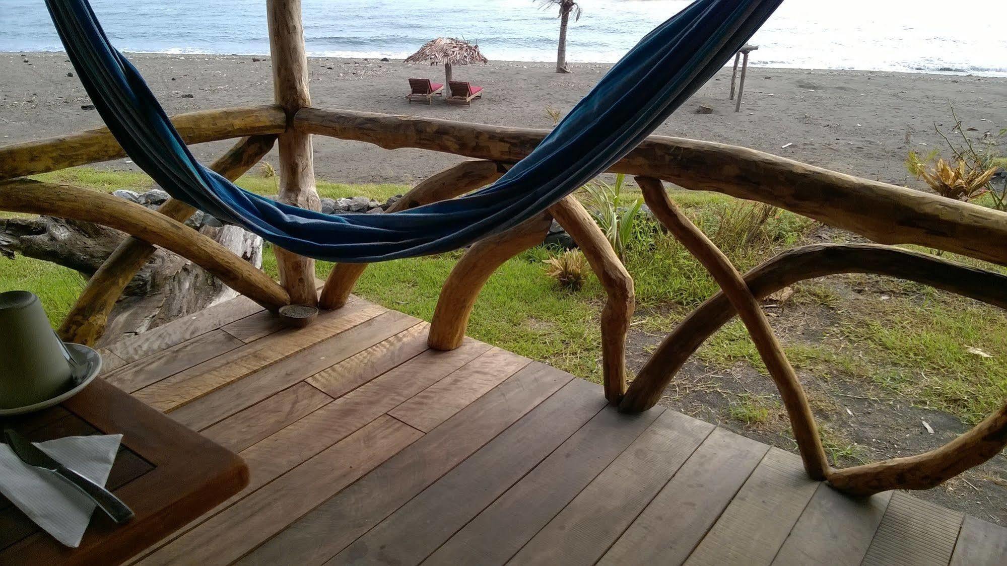 Friendly Beach Looukeureus Bagian luar foto